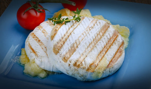 Gegrilde brie met appel, appelstroop en Hertog Jan Grand Prestige - Hertog Jan Online Brouwerijwinkel